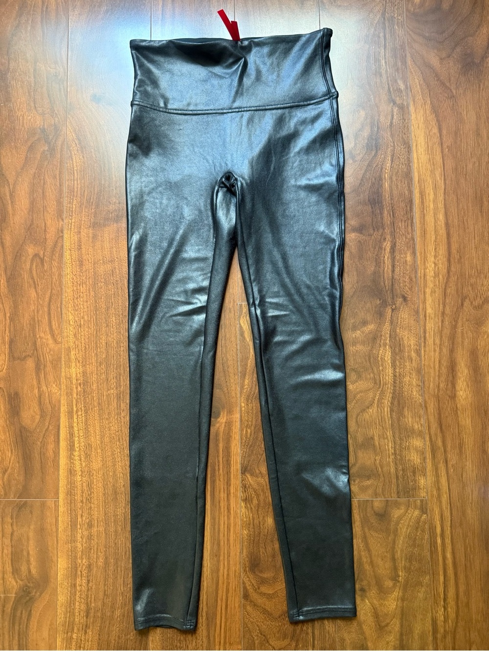 SPANX Faux Leather Black Matte Leggings / Size M / Like New Condition 🖤 - Picture 7 of 7